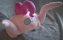 Size: 2297x1477 | Tagged: safe, artist:p0w3rporco, pinkie pie, half-life, headcrab, irl, photo, plushie, species swap