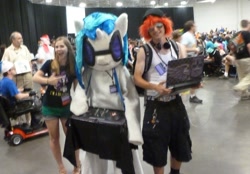 Size: 1280x889 | Tagged: safe, dj pon-3, vinyl scratch, human, bronycon, cosplay, irl, irl human, photo