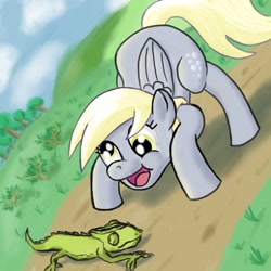 Size: 600x600 | Tagged: safe, artist:osakaoji, derpy hooves, pegasus, pony, chameleon, female, mare, pet