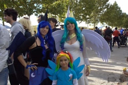 Size: 1600x1066 | Tagged: artist needed, safe, princess celestia, princess luna, rainbow dash, human, cosplay, irl, irl human, lucca comix, photo