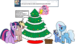 Size: 1013x596 | Tagged: safe, artist:dekomaru, derpibooru import, trixie, twilight sparkle, oc, oc:aurora, oc:nebula, oc:rudolph, earth pony, pony, unicorn, ask, baby, baby pony, box, christmas, christmas tree, colt, female, filly, hearts warming day, holiday, lesbian, magical lesbian spawn, male, offspring, parent:trixie, parent:twilight sparkle, parents:twixie, shipping, simple background, spanish, stars, translation, tree, tumblr, tumblr:ask twixie, twixie, white background