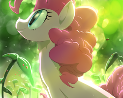 Size: 1280x1024 | Tagged: safe, artist:sunibee, pinkie pie, earth pony, ladybug, pony, glow, solo