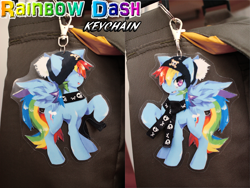 Size: 898x674 | Tagged: safe, artist:jeniak, rainbow dash, pegasus, pony, keychain, photo