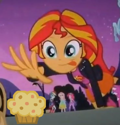 Size: 371x386 | Tagged: safe, sunset shimmer, equestria girls, equestria girls (movie), muffin, sunset shimmer reaching for things