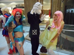 Size: 2000x1500 | Tagged: artist needed, safe, fluttershy, rainbow dash, slendermane, human, clothes, convention, cosplay, dia de los muertos, dragoncon, dragoncon 2012, irl, irl human, photo, slenderpony, suit
