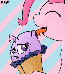 Size: 532x573 | Tagged: safe, artist:mang, pinkie pie, twilight sparkle, earth pony, food pony, original species, pony, 30 minute art challenge, female, fetish, food transformation, funny, ice cream, lesbian, non-consensual licking, preylight, shipping, transformation, twice cream, twinkie, vore, wat