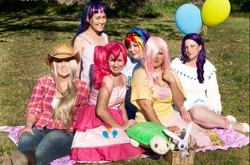 Size: 721x476 | Tagged: safe, artist:alchimique, artist:spwinkles, derpibooru import, applejack, fluttershy, pinkie pie, rainbow dash, rarity, twilight sparkle, human, 2012, balloon, basket, cosplay, fanimecon, grass, irl, irl human, mane six, photo, picnic, plushie