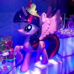 Size: 500x500 | Tagged: safe, derpibooru import, twilight sparkle, twilight sparkle (alicorn), alicorn, pony, female, mare, statue