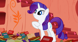 Size: 1099x597 | Tagged: safe, screencap, rarity, pony, unicorn, sonic rainboom (episode), female, horn, mare, purple mane, solo, white coat