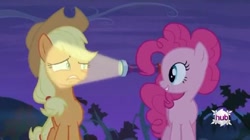 Size: 1019x571 | Tagged: safe, screencap, applejack, pinkie pie, earth pony, pony, bats!, season 4, flashlight (object)