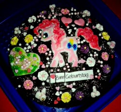 Size: 520x480 | Tagged: safe, pinkie pie, earth pony, pony, cake, female, food, mare, pink coat, pink mane, solo