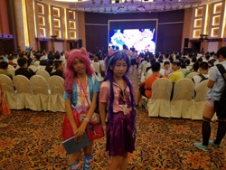 Size: 1024x768 | Tagged: safe, pinkie pie, starlight glimmer, human, canton, canton cn bronycon, china, china ponycon, clothes, cosplay, costume, guangzhou, irl, irl human, photo