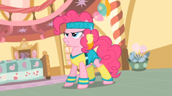 Size: 1054x592 | Tagged: safe, screencap, pinkie pie, earth pony, pony, a friend in deed, balloon, solo