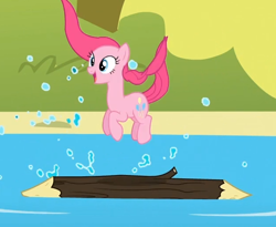 Size: 628x515 | Tagged: safe, screencap, pinkie pie, earth pony, pony, maud pie (episode), solo, wet mane