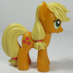 Size: 595x600 | Tagged: safe, applejack, figure, gift set, irl, photo, solo, toy