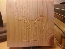 Size: 3264x2448 | Tagged: safe, artist:quavidg, derpibooru import, twilight sparkle, carving, photo, solo, wood