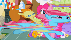 Size: 479x267 | Tagged: safe, screencap, cup cake, pinkie pie, pumpkin cake, earth pony, pony, the one where pinkie pie knows, great moments in animation, smear frame, sugarcube corner