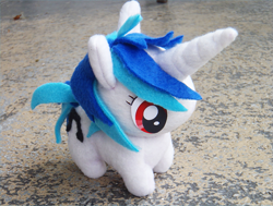 Size: 633x478 | Tagged: safe, artist:tayamazingness, dj pon-3, vinyl scratch, irl, photo, plushie, solo