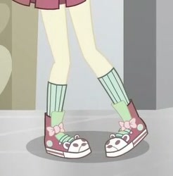 Size: 273x278 | Tagged: safe, screencap, fluttershy, eqg summertime shorts, equestria girls, good vibes, converse, legs, pictures of legs, shoes, sneakers