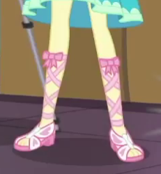 Size: 236x255 | Tagged: safe, screencap, fluttershy, better together, equestria girls, outtakes (episode), cropped, feet, legs, pictures of legs, sandals