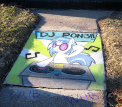 Size: 800x703 | Tagged: safe, artist:sslug, dj pon-3, vinyl scratch, pony, unicorn, chalk drawing, sidewalk, solo, traditional art