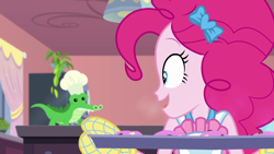 Size: 1280x720 | Tagged: safe, screencap, gummy, pinkie pie, better together, equestria girls, the craft of cookies, baking, baking sheet, chef's hat, hat, plushie