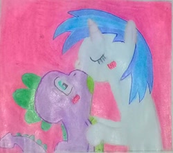 Size: 968x854 | Tagged: safe, dj pon-3, spike, vinyl scratch, dragon, pony, female, kissing, love, male, shipping, spikelove, straight, traditional art, vinylspike