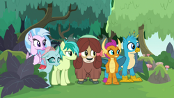 Size: 1280x720 | Tagged: safe, derpibooru import, screencap, gallus, ocellus, sandbar, silverstream, smolder, yona, changedling, changeling, classical hippogriff, dragon, earth pony, griffon, hippogriff, pony, yak, non-compete clause, student six