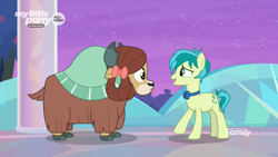 Size: 1366x768 | Tagged: safe, screencap, sandbar, yona, earth pony, pony, yak, she's all yak, bow, bowtie, cloven hooves, discovery family logo, duo, female, hair bow, male, monkey swings, night, stallion, teenager, treehouse of harmony