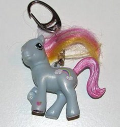 Size: 295x312 | Tagged: safe, photographer:tradertif, rainbow dash (g3), g3, keychain, merchandise