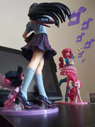 Size: 717x960 | Tagged: safe, derpibooru import, pinkie pie, twilight sparkle, twilight sparkle (alicorn), alicorn, earth pony, human, pony, humanized, irl, jojo's bizarre adventure, kotobukiya, kotobukiya pinkie pie, kotobukiya twilight sparkle, meme, menacing, oh you're approaching me, photo, self ponidox, ゴ ゴ ゴ