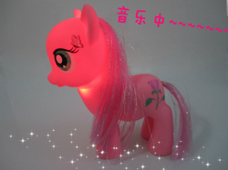 Size: 797x595 | Tagged: safe, bootleg, glow, light up, sparkles, taobao, toy