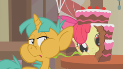 Size: 1280x720 | Tagged: safe, screencap, apple bloom, snails, cake, puffy cheeks