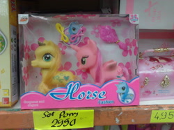 Size: 2048x1536 | Tagged: safe, derpibooru import, pony, bootleg, mane, toy