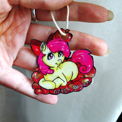 Size: 500x500 | Tagged: safe, artist:donenaya, derpibooru import, apple bloom, badge, con badge, get