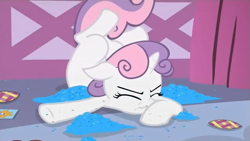 Size: 639x360 | Tagged: safe, screencap, sweetie belle, for whom the sweetie belle toils, glitter, solo
