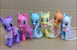 Size: 502x330 | Tagged: safe, earth pony, pony, unicorn, bootleg, bow, concerned pony, derp, faic, wat