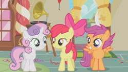 Size: 1280x720 | Tagged: safe, screencap, apple bloom, scootaloo, sweetie belle, call of the cutie, cutie mark crusaders, gramophone