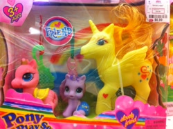 Size: 2592x1936 | Tagged: safe, alicorn, pony, bootleg, irl, photo, pony play set