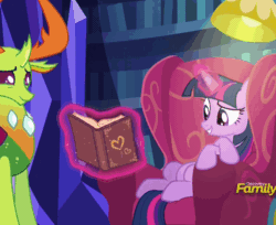 Size: 554x453 | Tagged: safe, screencap, thorax, twilight sparkle, twilight sparkle (alicorn), alicorn, changedling, changeling, triple threat, adorkable, animated, behaving like a cat, book, chair, cute, dork, gif, king thorax, that pony sure does love chairs, thorabetes, twiabetes, wiggle
