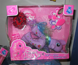 Size: 600x496 | Tagged: safe, derpibooru import, holly dash, pinkie pie (g3), pony, unicorn, g3, g4, ages 3+, bootleg, brush, female, hair curlers, mare, mirror, my little horse, photo, styling size, toy