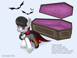 Size: 2092x1588 | Tagged: safe, artist:vinilyart, derpibooru import, octavia melody, bat, pony, undead, vampire, vampony, cape, clothes, coffin, dracula, eyebrows, eyebrows visible through hair, fangs, female, lavender background, looking at you, mare, simple background, solo, spanish, text, translated in the description