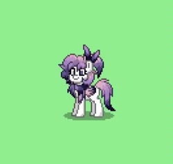 Size: 398x377 | Tagged: safe, artist:夏绝命啧啧, derpibooru import, pegasus, pony, female, free to use, green background, mare, pony town, simple background, solo