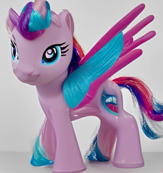 Size: 565x601 | Tagged: safe, machine learning generated, alicorn, pony, craiyon, female, mare, simple background, wat, white background, wow! an ai image that actually looks like a pony!