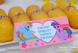 Size: 700x475 | Tagged: safe, artist:madebyaprincess, derpibooru import, rainbow dash, twilight sparkle, unicorn twilight, pegasus, pony, unicorn, english, food, irl, link, photo, recipe, text, twinkies