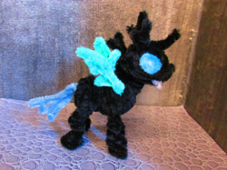 Size: 3459x2594 | Tagged: safe, alternate version, artist:malte279, derpibooru import, part of a series, part of a set, changeling, chenille, chenille stems, chenille wire, craft, irl, photo, pipe cleaner sculpture, pipe cleaners, solo