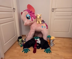 Size: 2622x2142 | Tagged: safe, derpibooru import, derpy hooves, fluttershy, pinkie pie, twilight sparkle, twilight sparkle (alicorn), oc, oc:anon, oc:anon filly, oc:fair flyer, oc:morning mimosa, alicorn, earth pony, pegasus, pony, g4, closed door, clothes, door, earth pony oc, female, filly, fluttershy plushie, foal, gloves, green gloves, implied human, indoors, irl, mare, mare fair, mare fair 2024, necktie, on floor, pegasus oc, photo, pinkie pie plushie, plush muffin, plushie, suit, twilight sparkle plushie