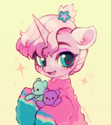 Size: 1081x1216 | Tagged: safe, artist:myscherri, derpibooru import, oc, oc only, pony, unicorn, clothes, facial markings, female, hair tie, horn, mare, plushie, short hair, simple background, solo, sweater, teddy bear, yellow background